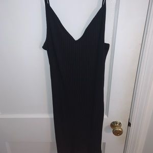 Black ribbed dress
